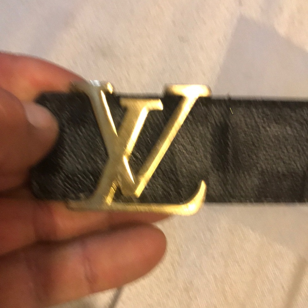 Louis Vuitton belt small female 46 inches long